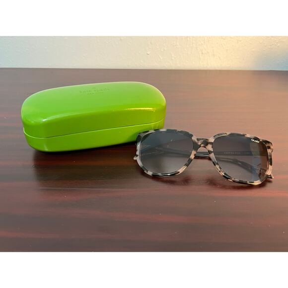 Quay Coffee Run 126 Sunglasses with Kelly Green Kate Spade Glasses Case - Picture 1 of 13